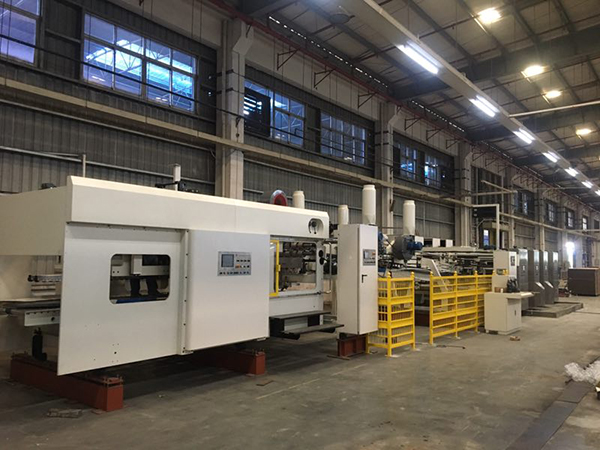 Servo Control Computerized Printing Slotting In-line Folding Gluing Goutering Ejecting Machine